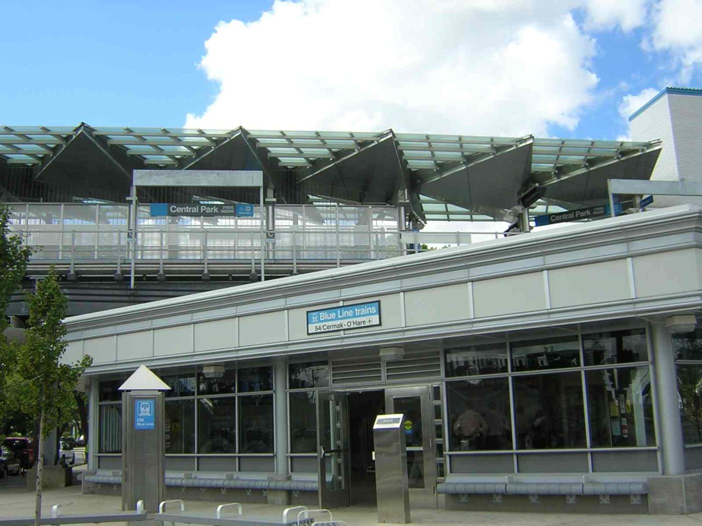 CTA Addison Main Line Station